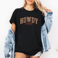 Howdy Pumpkin Varsity Graphic Tee Perfect For Thanksgiving Gatherings And Cozy Autumn Days